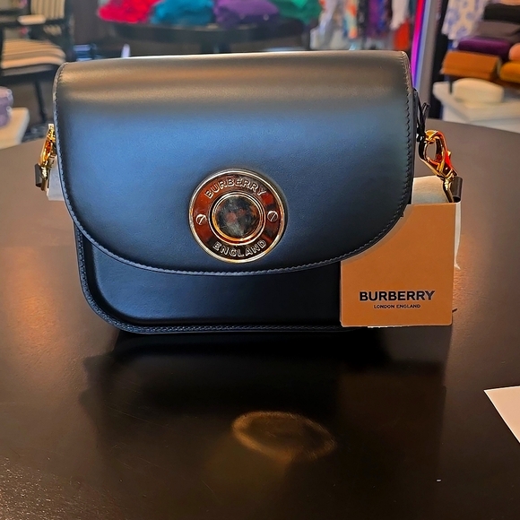Burberry handbag black AUTHENTIC - Picture 1 of 4
